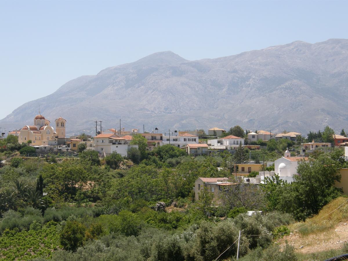 Christina Villas- Minoan Inland Pentamodi エクステリア 写真